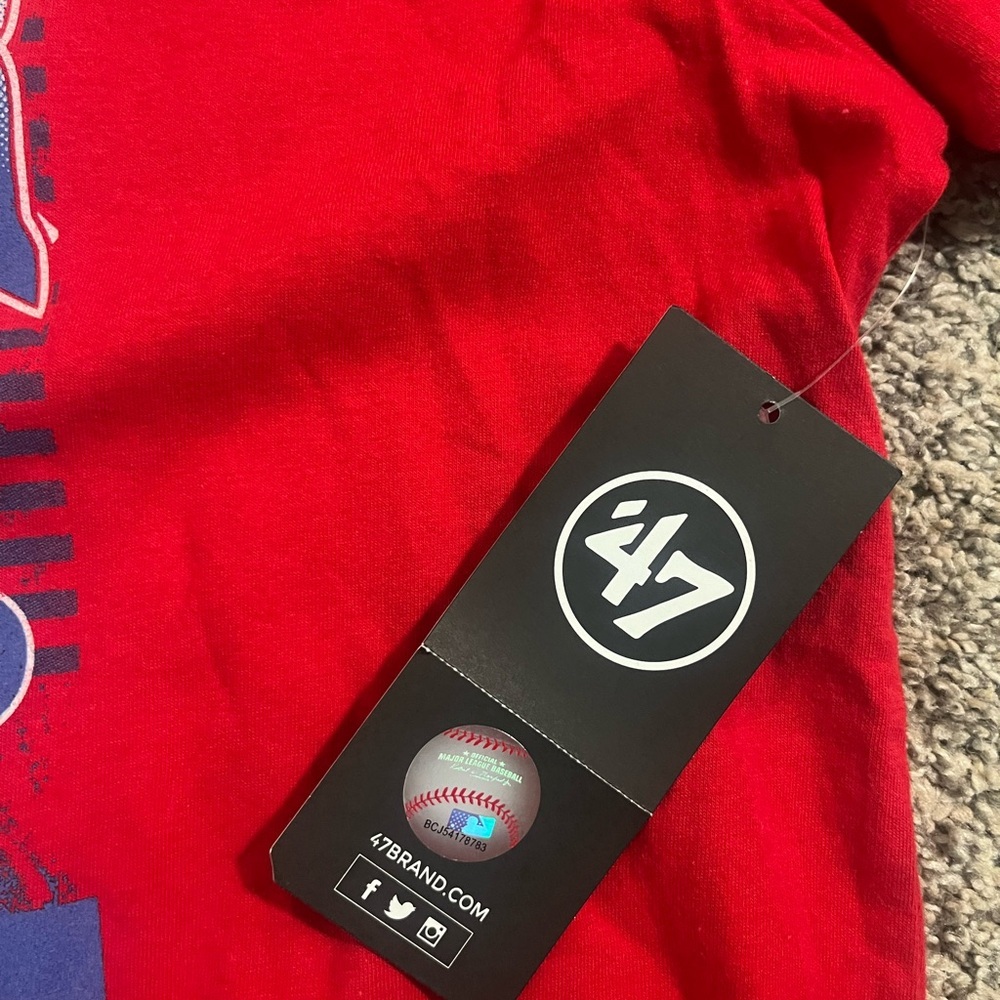 MLB Philadelphia Phillies Trea Turner Tee NWT - image 3